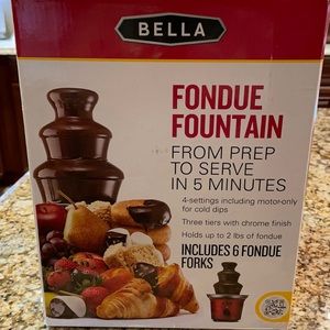 BELLA FONDUE FOUNTAIN - USED 1 TIME - LIKE NEW